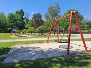 Spielplatz - Schaukel