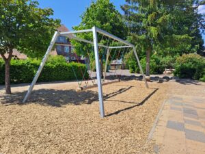 Spielplatz - Schaukel
