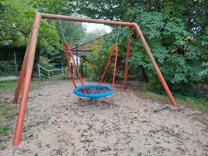 Spielplatz - Schaukel