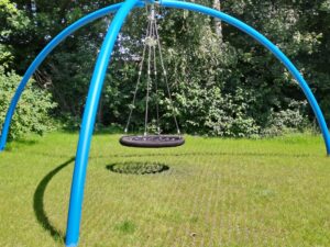 Spielplatz - Schaukel Rasengitter